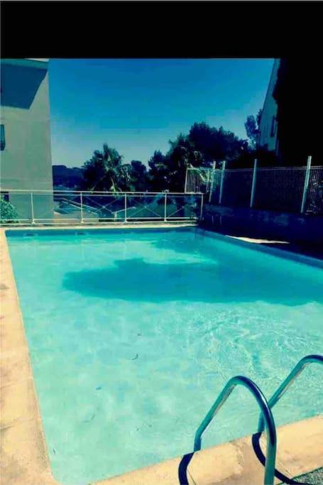 La Digue, 2 Chambres, Vue Mer Et Piscine ลาแซน-ซูร์-แมร์ ภายนอก รูปภาพ