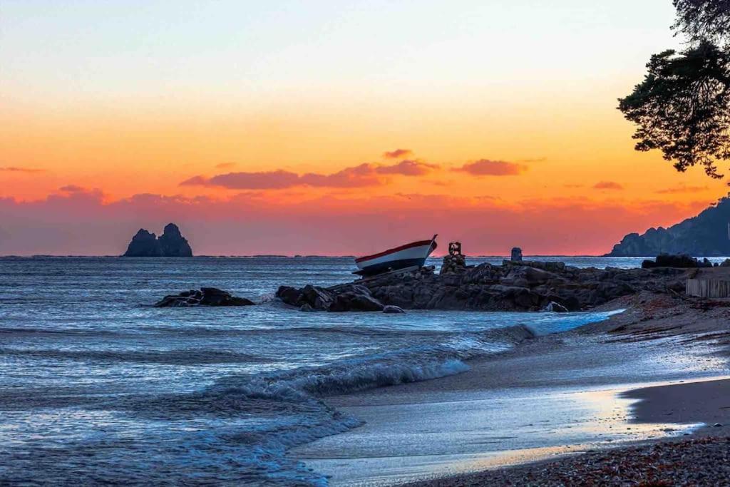 La Digue, 2 Chambres, Vue Mer Et Piscine ลาแซน-ซูร์-แมร์ ภายนอก รูปภาพ